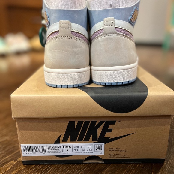 Air Jordan 1 Zoom Air Comfort in Pink Oxford/Sail/Summit White/Plum Fog - Picture 4 of 7